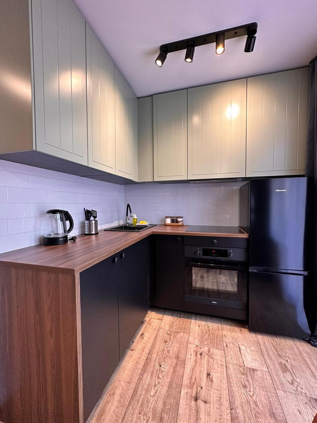 Green Hill Apartments カトヴィツェ エクステリア 写真