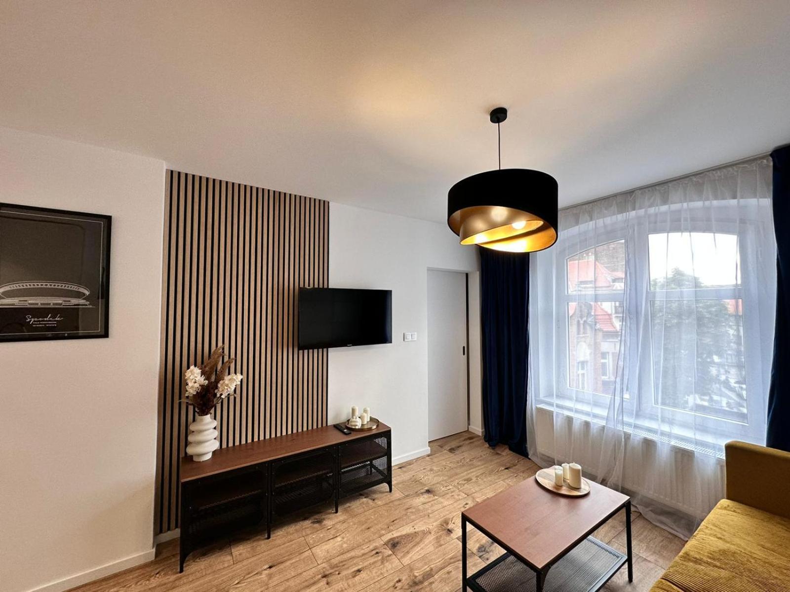 Green Hill Apartments カトヴィツェ エクステリア 写真
